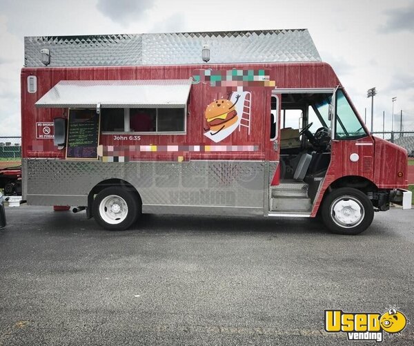 2001 Mt45 Stepvan Kitchen Food Truck All-purpose Food Truck Texas Diesel Engine for Sale