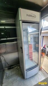 2001 Mt55 All-purpose Food Truck Deep Freezer Florida Diesel Engine for Sale