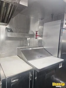 2001 P30 All-purpose Food Truck Insulated Walls California Gas Engine for Sale