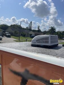 2001 P30 Step Van All-purpose Food Truck All-purpose Food Truck Coffee Machine Florida Diesel Engine for Sale