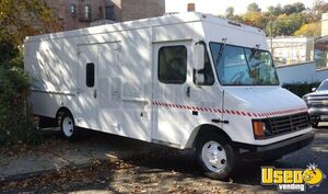 2001 P40 Step Van Stepvan Stainless Steel Wall Covers New York Diesel Engine for Sale