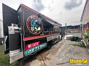 2001 P42 All-purpose Food Truck Concession Window Florida Gas Engine for Sale