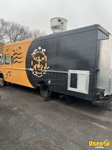 2001 P42 All-purpose Food Truck Concession Window New Jersey Diesel Engine for Sale