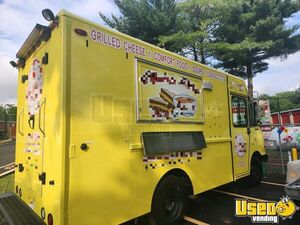2001 P42 All-purpose Food Truck Concession Window New Jersey Gas Engine for Sale