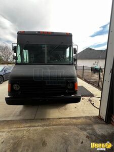2001 P42 All-purpose Food Truck Concession Window Texas Diesel Engine for Sale