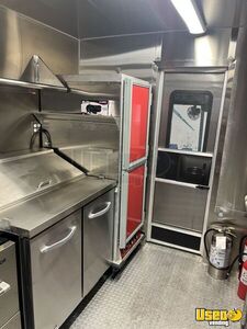 2001 P42 All-purpose Food Truck Exterior Customer Counter New Jersey Diesel Engine for Sale