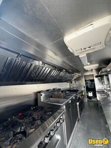 2001 P42 All-purpose Food Truck Floor Drains Texas Diesel Engine for Sale