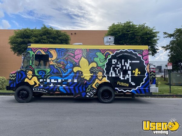 2001 P42 All-purpose Food Truck Florida Gas Engine for Sale