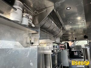2001 P42 All-purpose Food Truck Gray Water Tank Ohio Diesel Engine for Sale