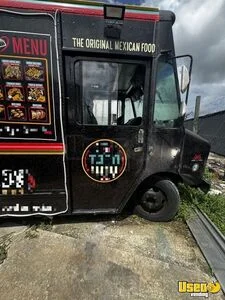 2001 P42 All-purpose Food Truck Insulated Walls Florida Gas Engine for Sale