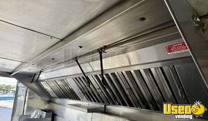 2001 P42 All-purpose Food Truck Insulated Walls Florida Gas Engine for Sale