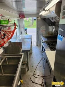 2001 P42 All-purpose Food Truck Insulated Walls Florida Gas Engine for Sale