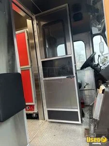 2001 P42 All-purpose Food Truck Prep Station Cooler New Jersey Diesel Engine for Sale
