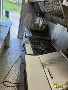 2001 P42 All-purpose Food Truck Stainless Steel Wall Covers Florida Gas Engine for Sale