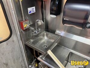 2001 P42 Barbecue Kitchen Food Truck Barbecue Food Truck Pro Fire Suppression System Florida Gas Engine for Sale