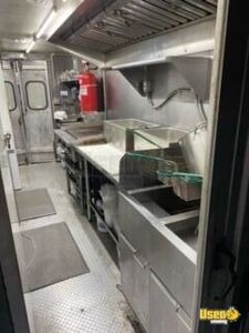 2001 P42 Barbecue Kitchen Food Truck Barbecue Food Truck Propane Tank Florida Gas Engine for Sale