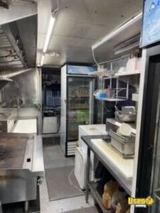 2001 P42 Barbecue Kitchen Food Truck Barbecue Food Truck Reach-in Upright Cooler Florida Gas Engine for Sale