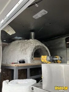 2001 P42 Pizza Food Truck 29 New York Gas Engine for Sale