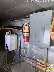 2001 P42 Pizza Food Truck 40 New York Gas Engine for Sale