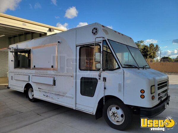2001 P42 Step Van Kitchen Food Truck All-purpose Food Truck California Diesel Engine for Sale