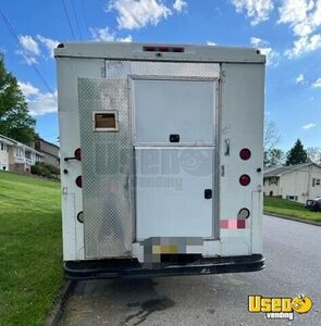 2001 P42 Step Van Kitchen Food Truck All-purpose Food Truck Concession Window Pennsylvania Diesel Engine for Sale