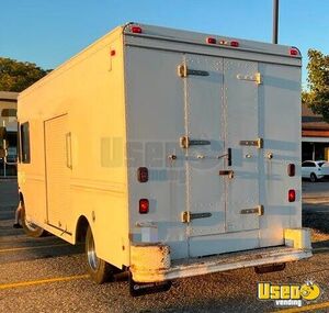 2001 P42 Stepvan 4 Michigan for Sale