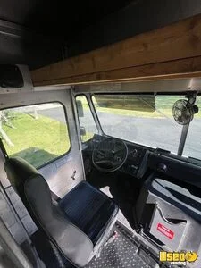 2001 P42-worhorse All-purpose Food Truck Stovetop Utah Diesel Engine for Sale