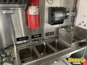 2001 P42 Workhorse All-purpose Food Truck Breaker Panel Pennsylvania Diesel Engine for Sale