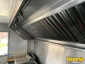 2001 P42 Workhorse All-purpose Food Truck Gray Water Tank Pennsylvania Diesel Engine for Sale