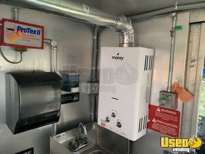 2001 P42 Workhorse All-purpose Food Truck Triple Sink Pennsylvania Diesel Engine for Sale