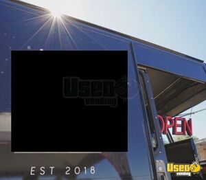 2001 P42 Workhorse Step Van Kitchen Food Truck All-purpose Food Truck Deep Freezer Utah Diesel Engine for Sale