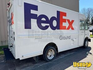 2001 P700 Stepvan Michigan for Sale