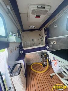 2001 Ram Pet Care / Veterinary Truck Diamond Plated Aluminum Flooring Florida Gas Engine for Sale