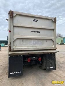 2001 Rd688 Mack Dump Truck 18 Pennsylvania for Sale