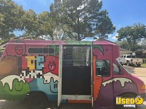 2001 Shaved Ice Van Snowball Truck Diamond Plated Aluminum Flooring Texas Gas Engine for Sale