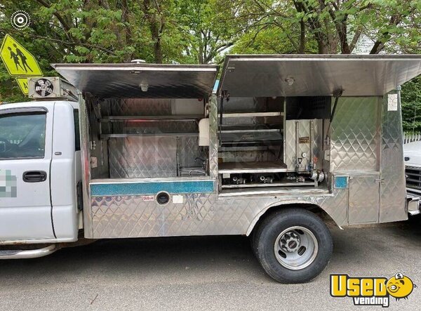 2001 Sierra Long Bed Lunch Serving Food Truck Lunch Serving Food Truck Virginia Gas Engine for Sale