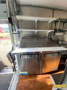 2001 Step Van Kitchen Food Truck All-purpose Food Truck Exhaust Fan Oregon Diesel Engine for Sale