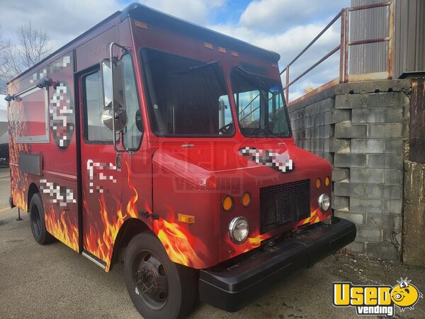 2001 Step Van Kitchen Food Truck All-purpose Food Truck Pennsylvania Diesel Engine for Sale