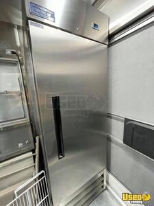 2001 Step Van Kitchen Food Truck All-purpose Food Truck Upright Freezer Nevada for Sale