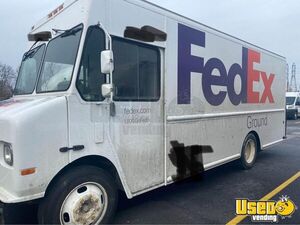 Used 2001 International Diesel Step Van / Used Delivery Truck for Sale in Michigan!