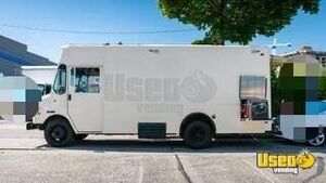 2001 Stepv All-purpose Food Truck Stainless Steel Wall Covers British Columbia Gas Engine for Sale