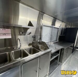 2001 Stepvan Kitchen Food Truck All-purpose Food Truck Generator Florida Diesel Engine for Sale