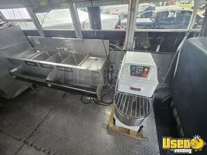 2001 Thomas Built Bus Pizza Food Truck Exterior Lighting Florida Diesel Engine for Sale