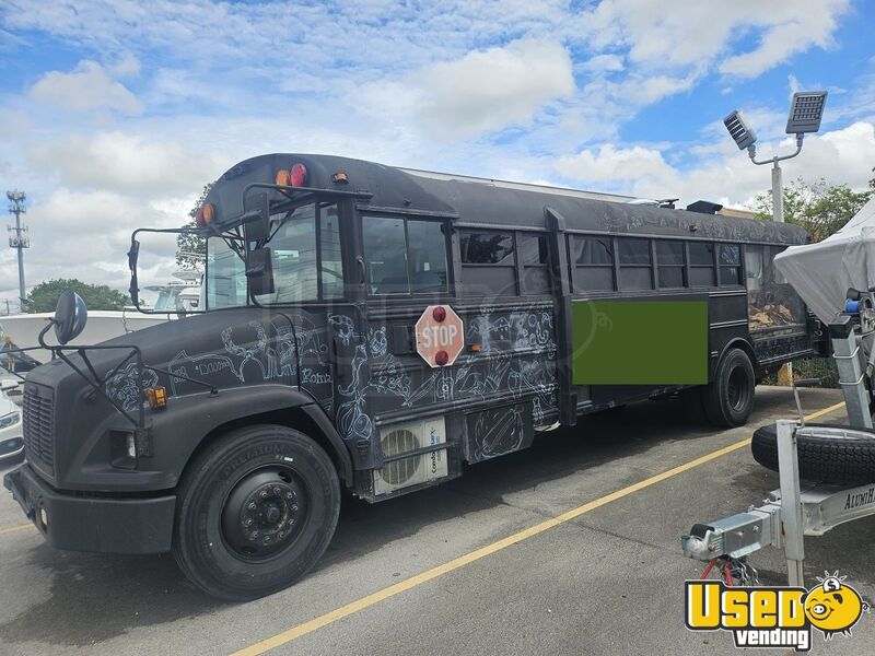 2001 Thomas Built Bus Pizza Food Truck Florida Diesel Engine for Sale