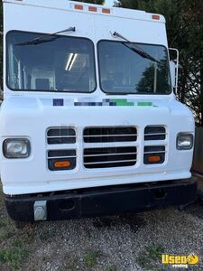 2001 Truck All-purpose Food Truck Stainless Steel Wall Covers North Carolina Diesel Engine for Sale
