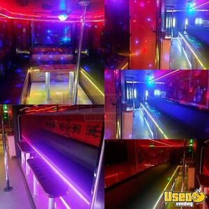 2001 Ultra/chassis Party Bus Party Bus Multiple Tvs California Diesel Engine for Sale