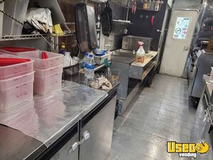 2001 Utilimaster All-purpose Food Truck Flatgrill Florida Diesel Engine for Sale