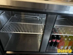 2001 Utilimaster All-purpose Food Truck Pro Fire Suppression System Florida Diesel Engine for Sale