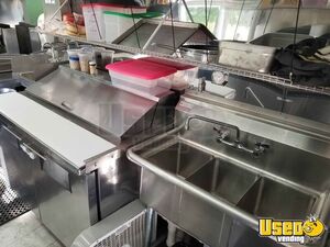 2001 Utilimaster All-purpose Food Truck Shore Power Cord Florida Diesel Engine for Sale