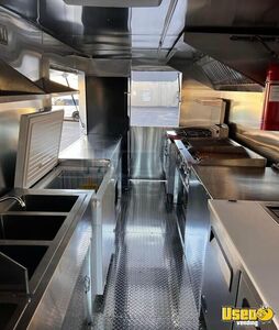 2001 Utilimaster Kitchen Food Truck All-purpose Food Truck Reach-in Upright Cooler Florida for Sale